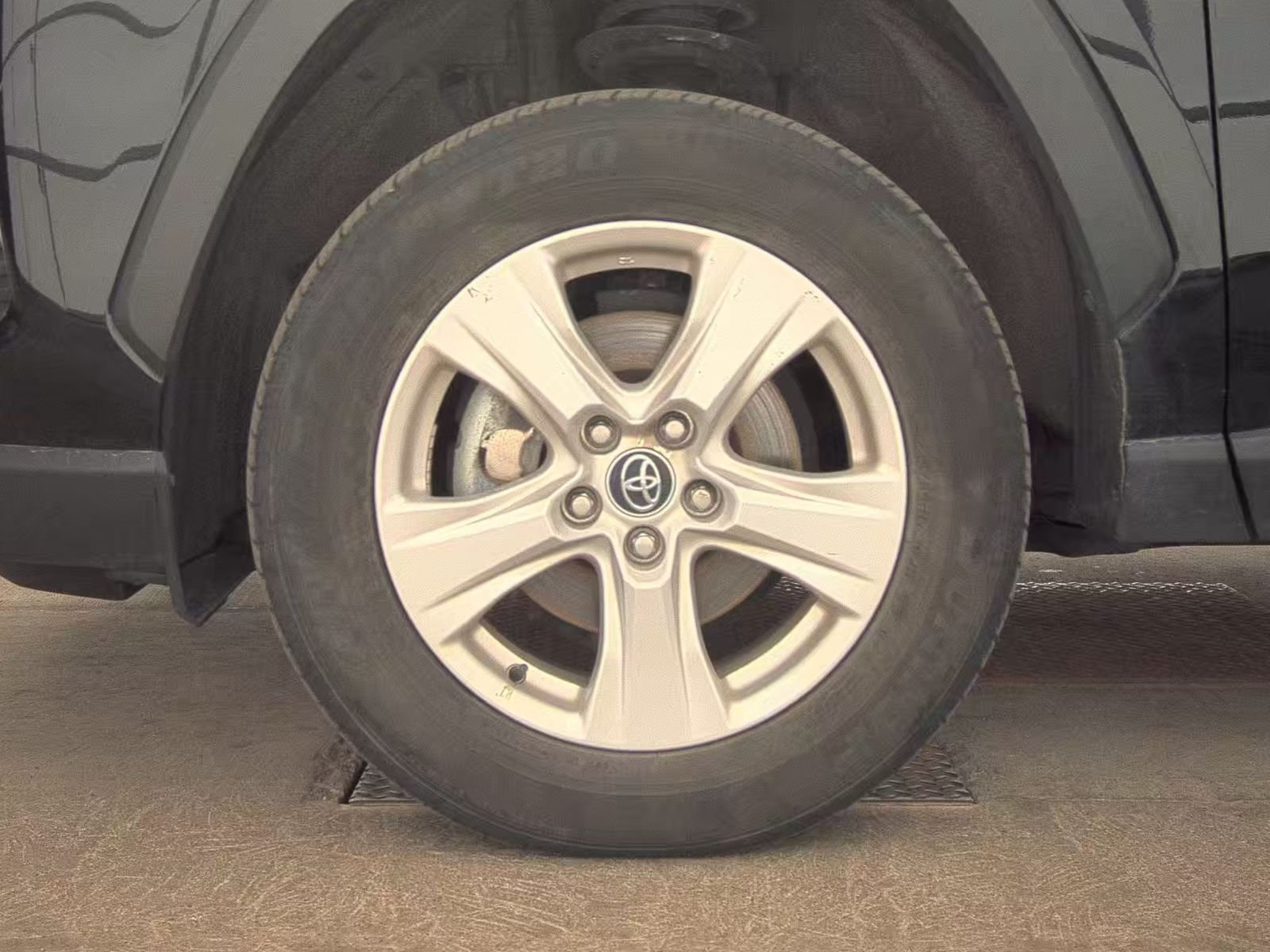 2021 Toyota RAV4 Hybrid XLE AWD