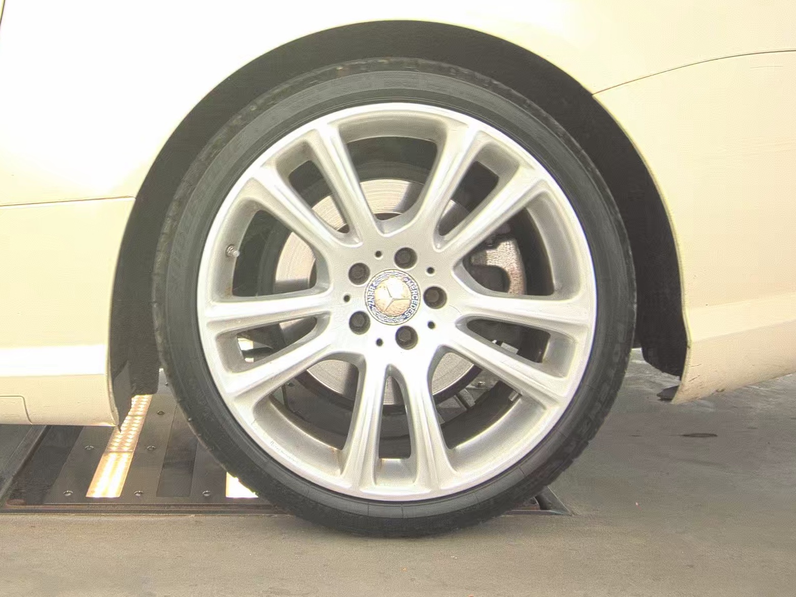 2013 Mercedes-Benz SL-Class SL 550 RWD