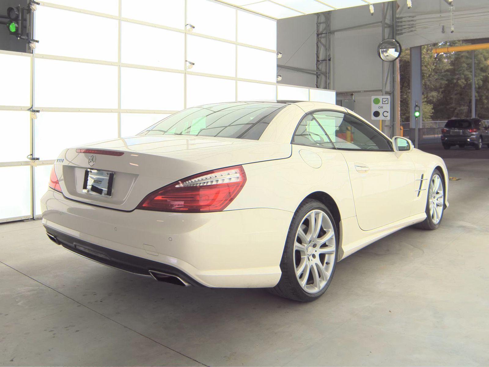 2013 Mercedes-Benz SL-Class SL 550 RWD