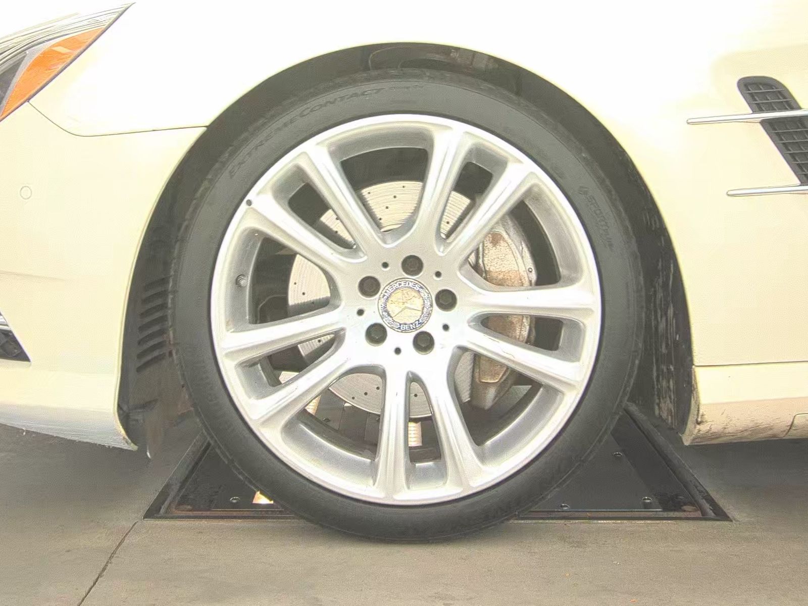 2013 Mercedes-Benz SL-Class SL 550 RWD