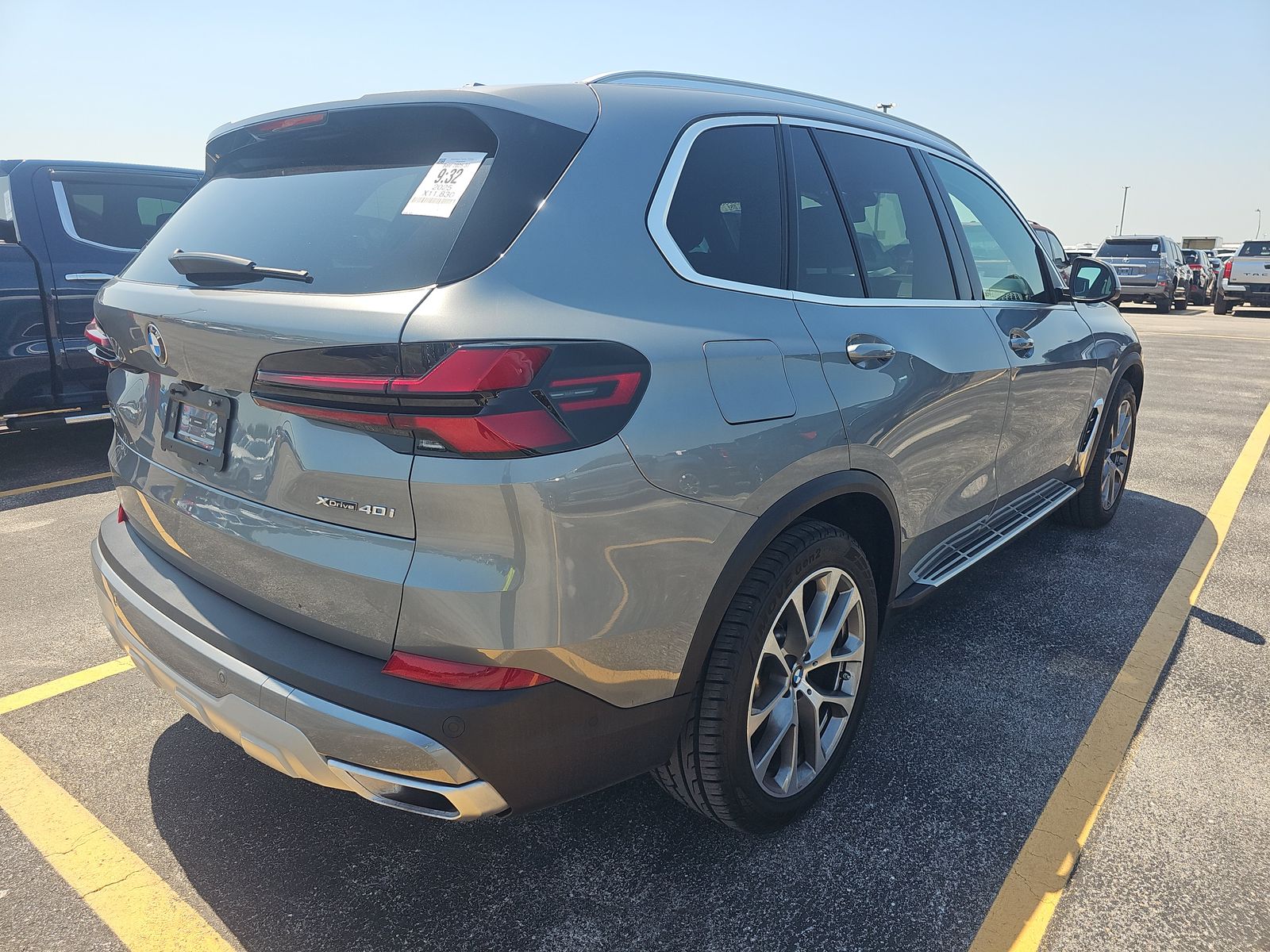 2025 BMW X5 xDrive40i AWD