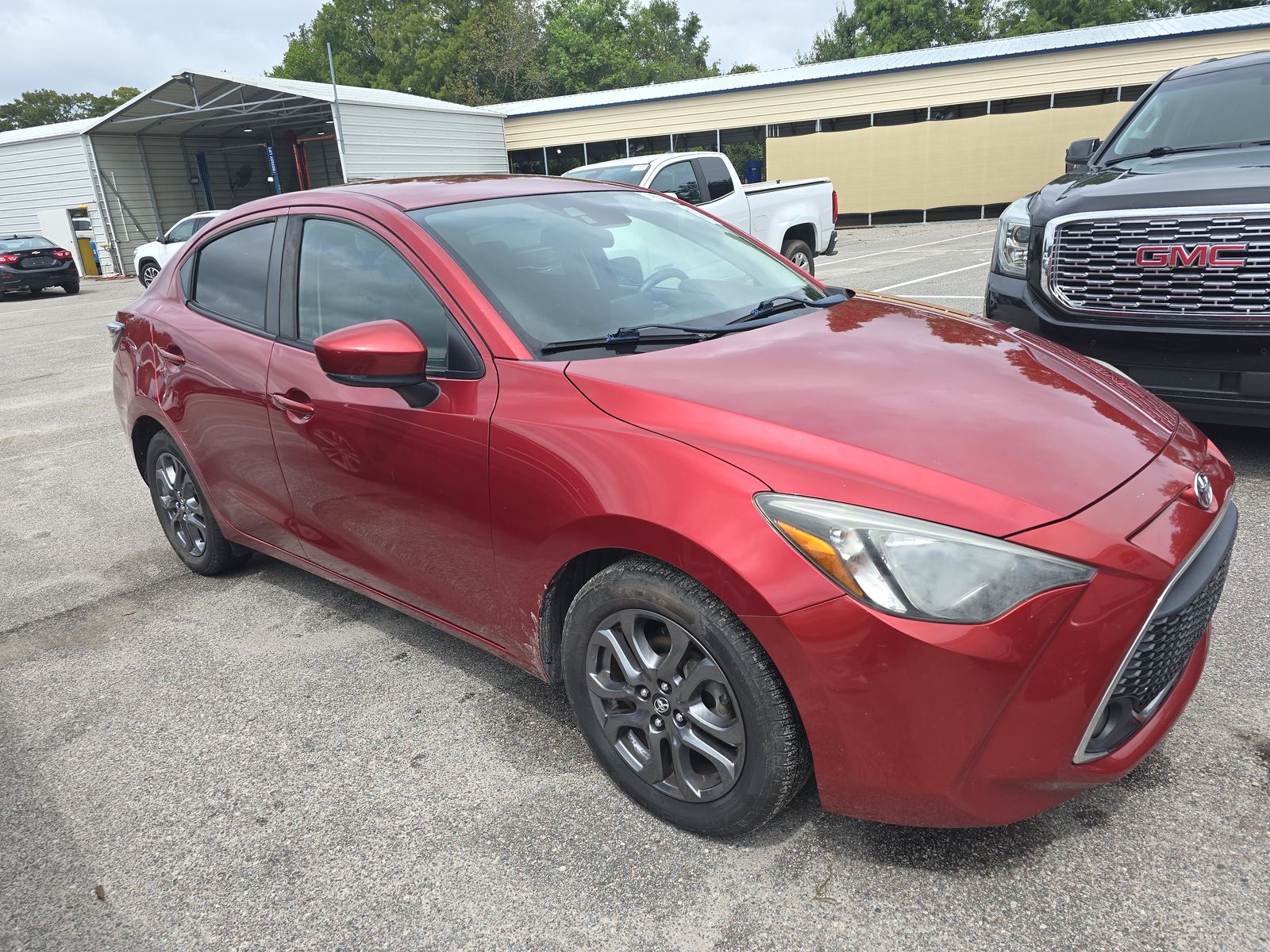 2019 Toyota Yaris LE FWD