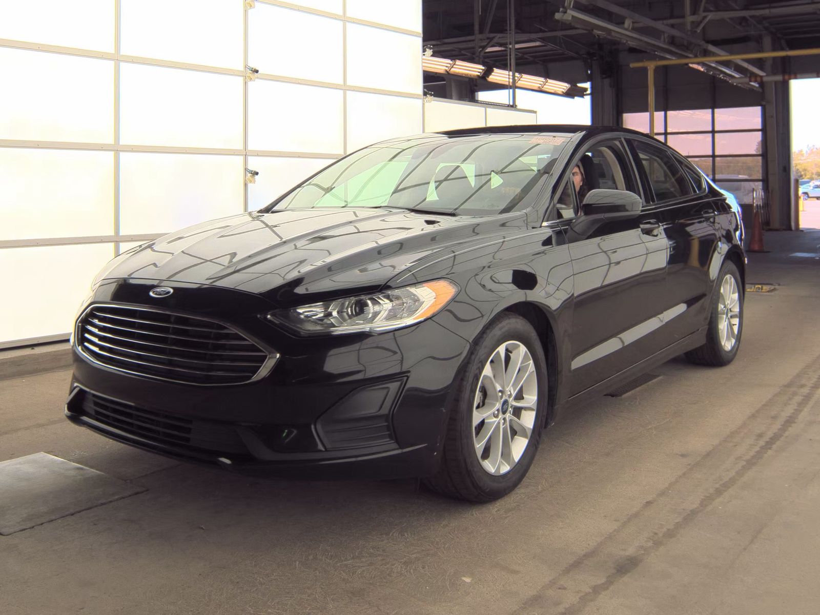 2020 Ford Fusion SE FWD