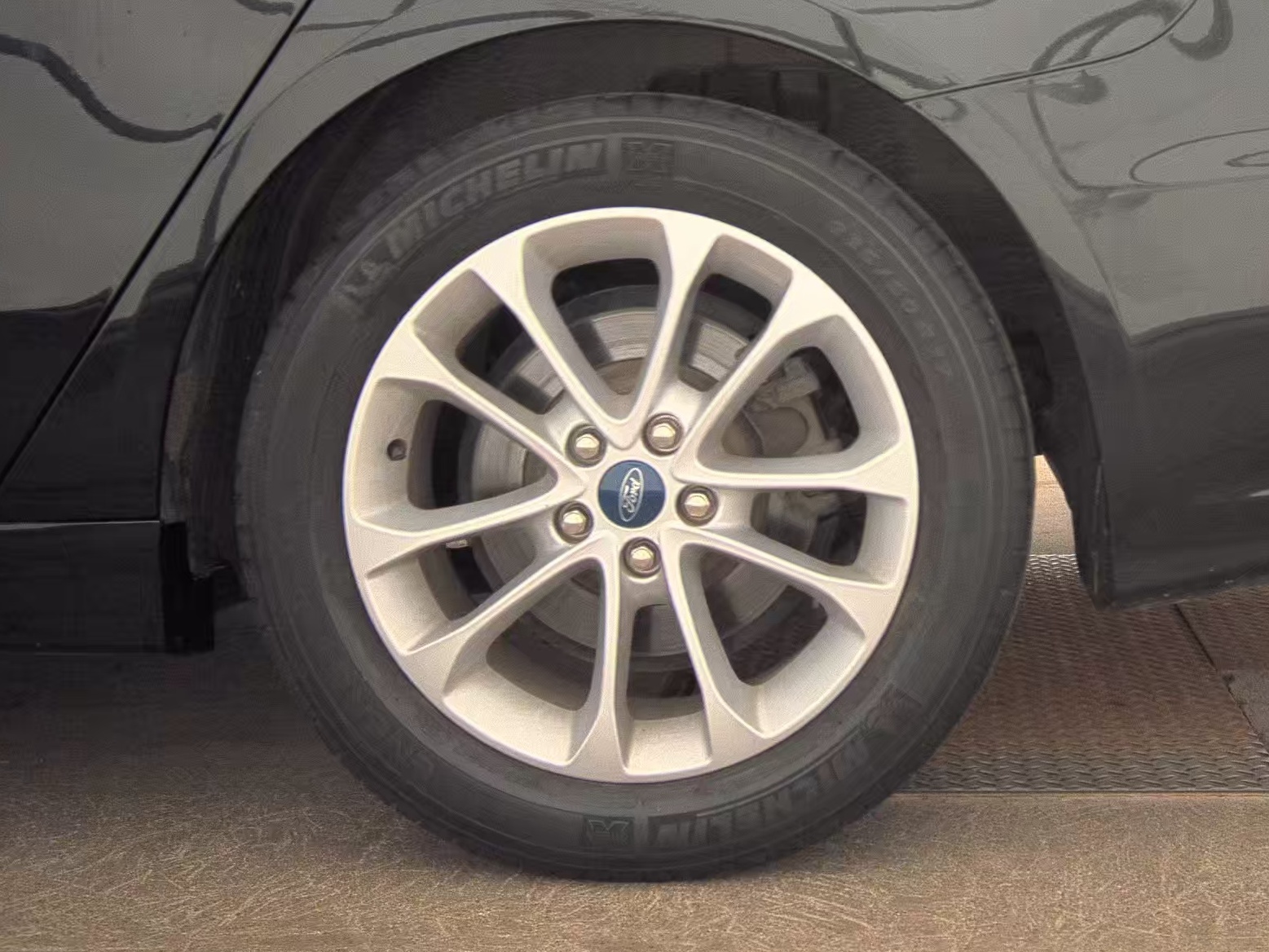 2020 Ford Fusion SE FWD