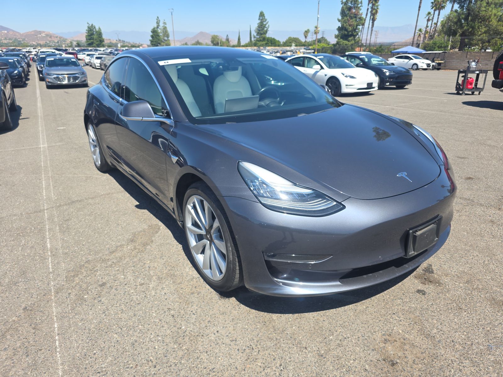 2018 Tesla Model 3 Mid Range FWD