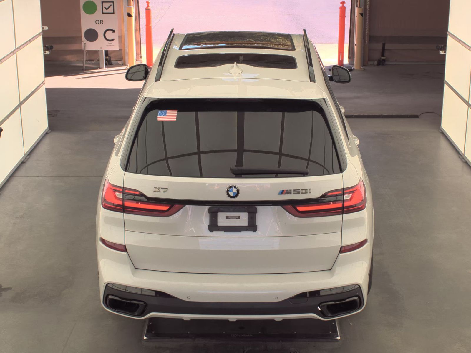 2020 BMW X7 M50i AWD