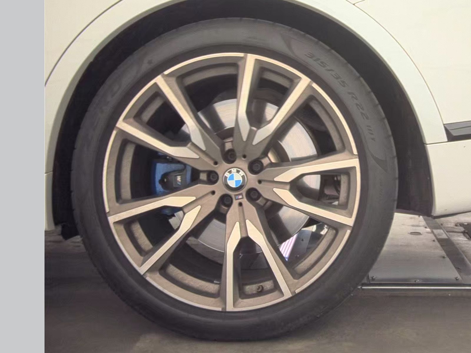 2020 BMW X7 M50i AWD