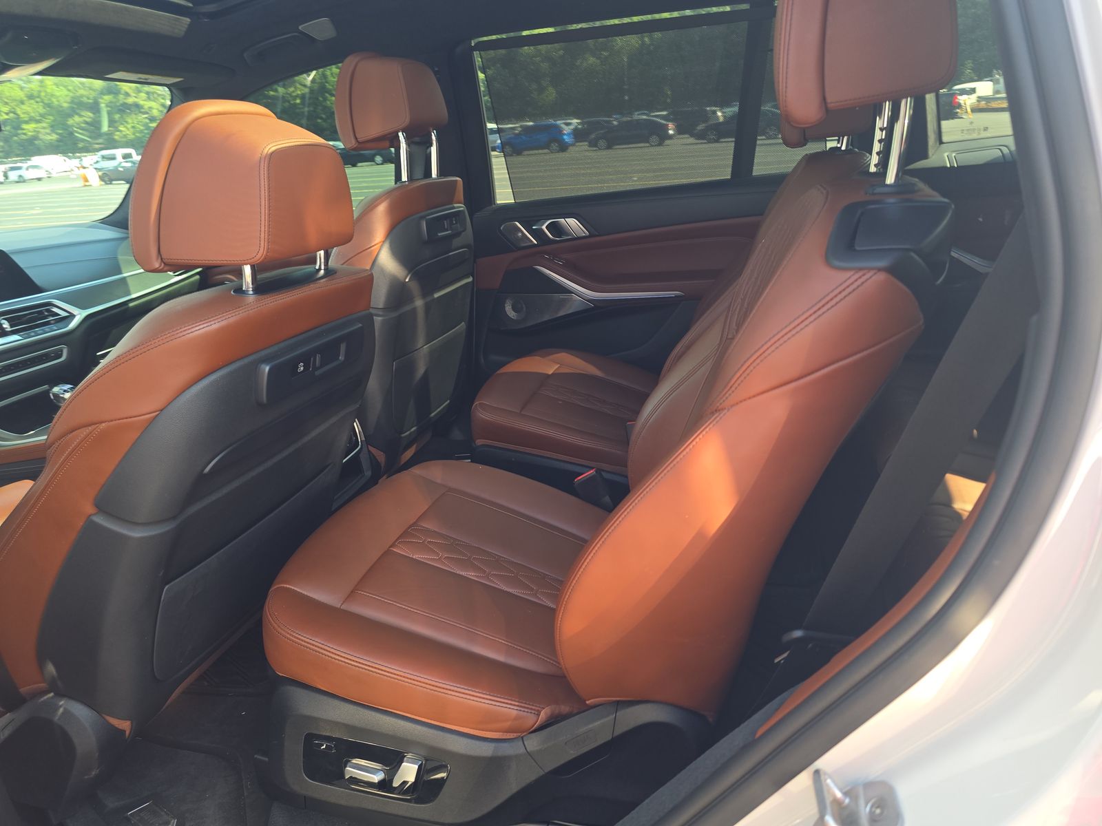 2020 BMW X7 M50i AWD
