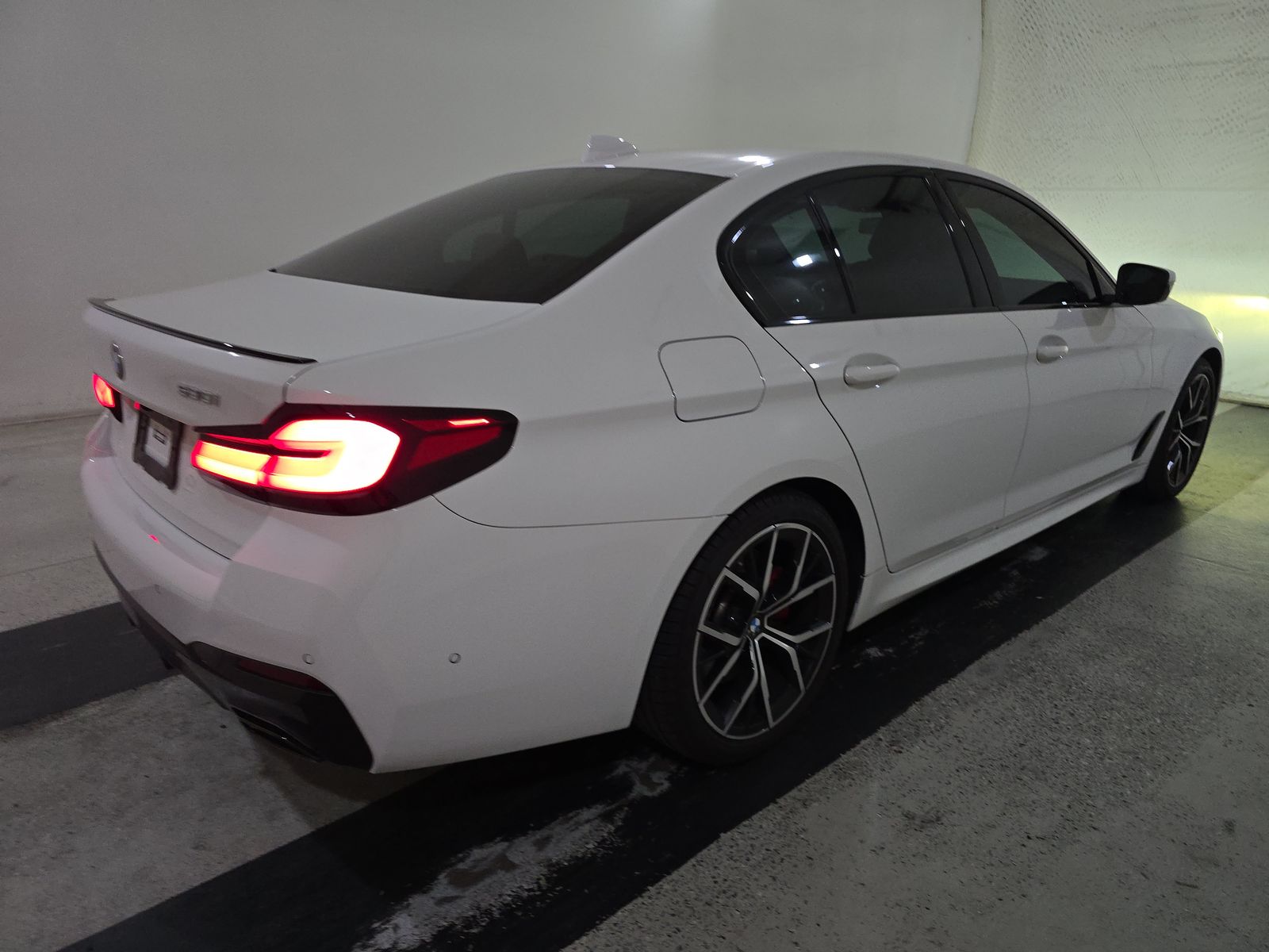 2023 BMW 5 Series 530i RWD