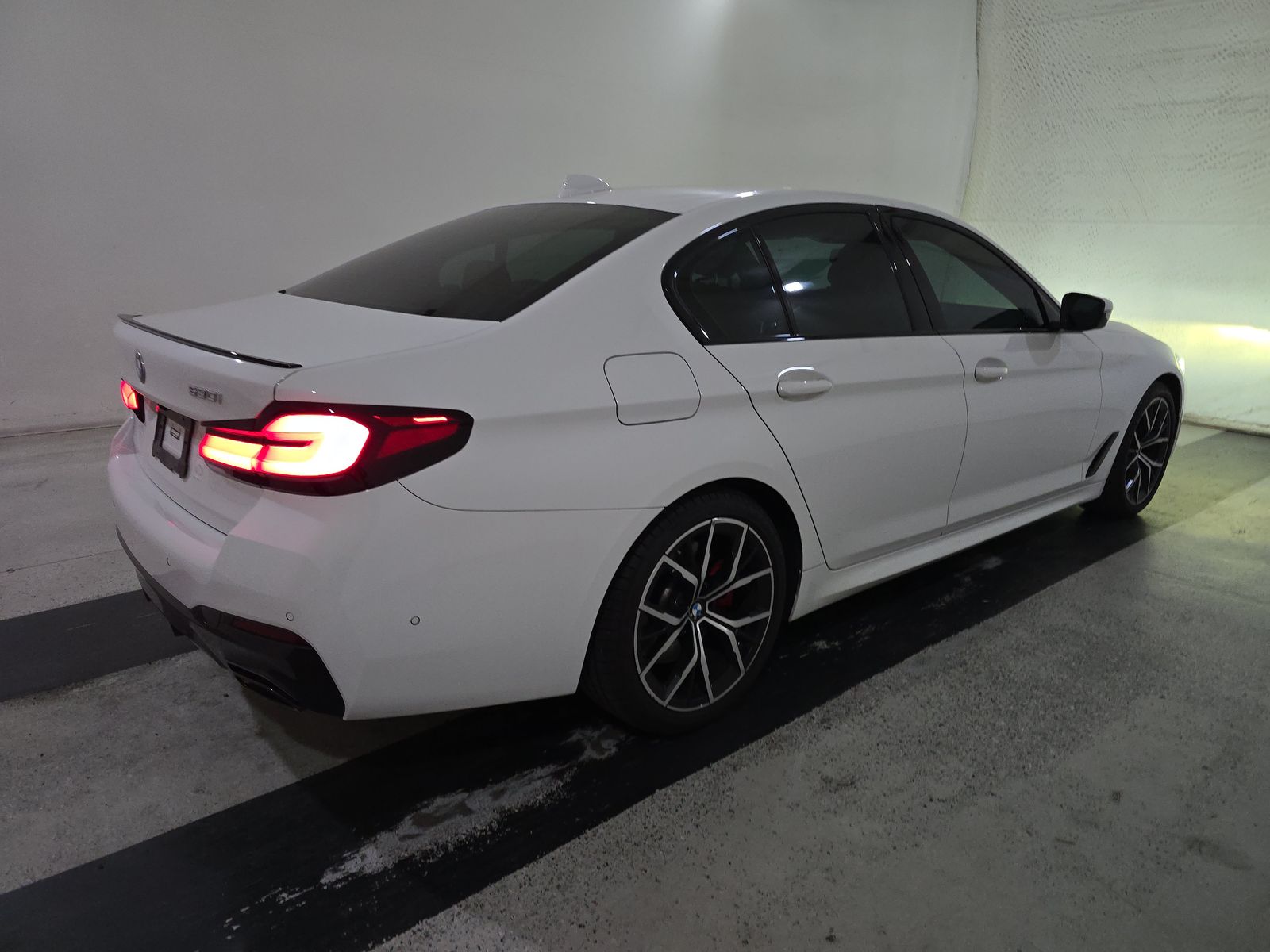 2023 BMW 5 Series 530i RWD