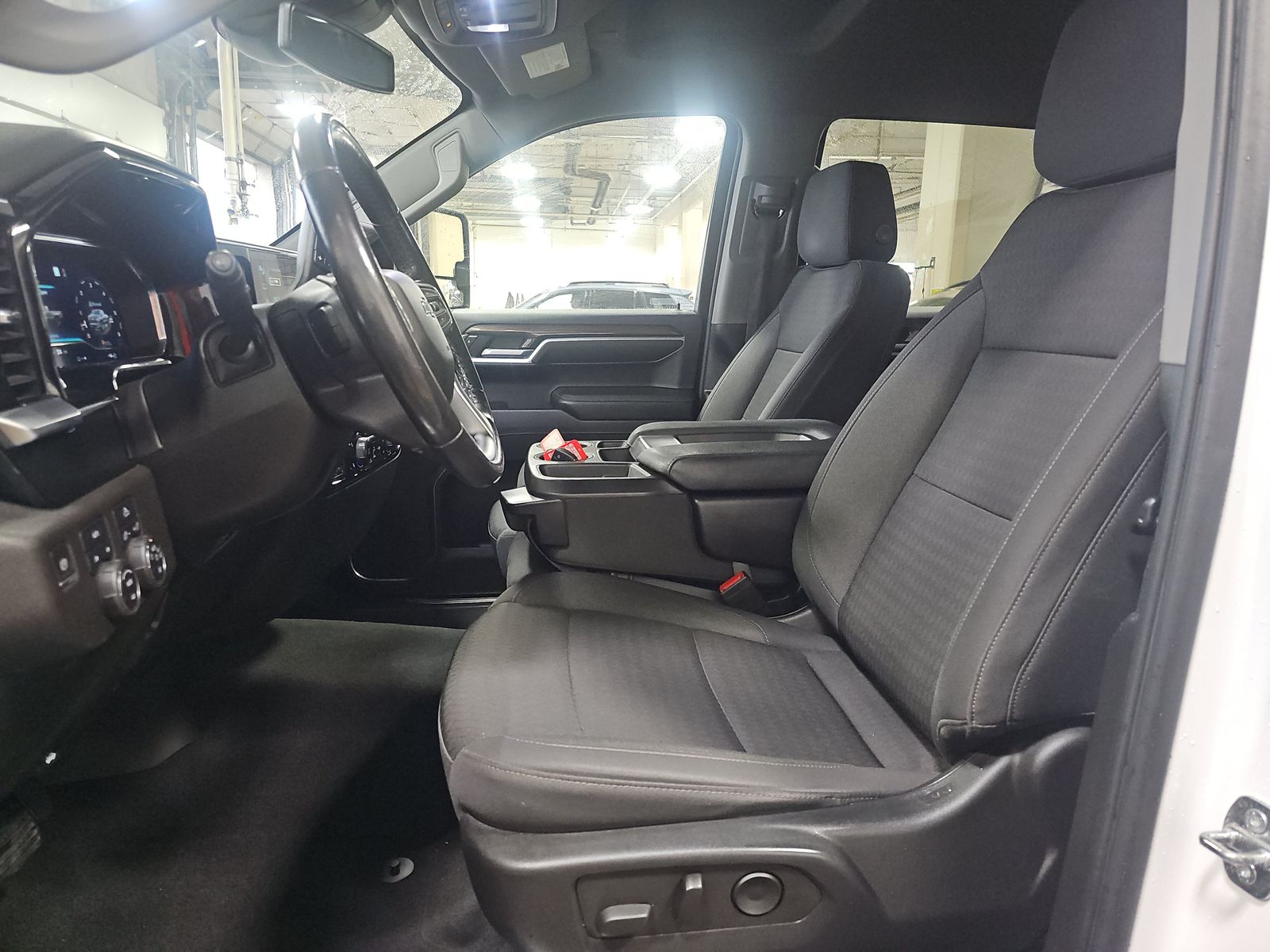 2022 Chevrolet Silverado 1500 RST AWD