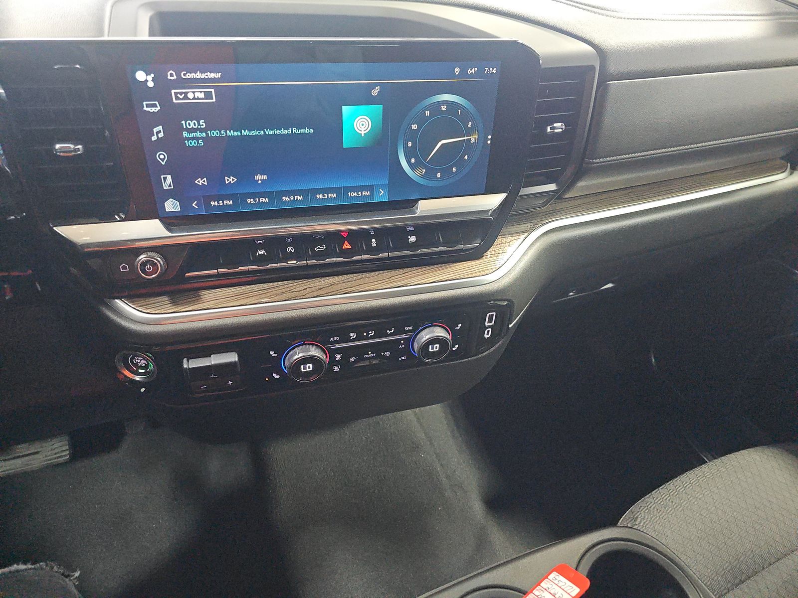 2022 Chevrolet Silverado 1500 RST AWD