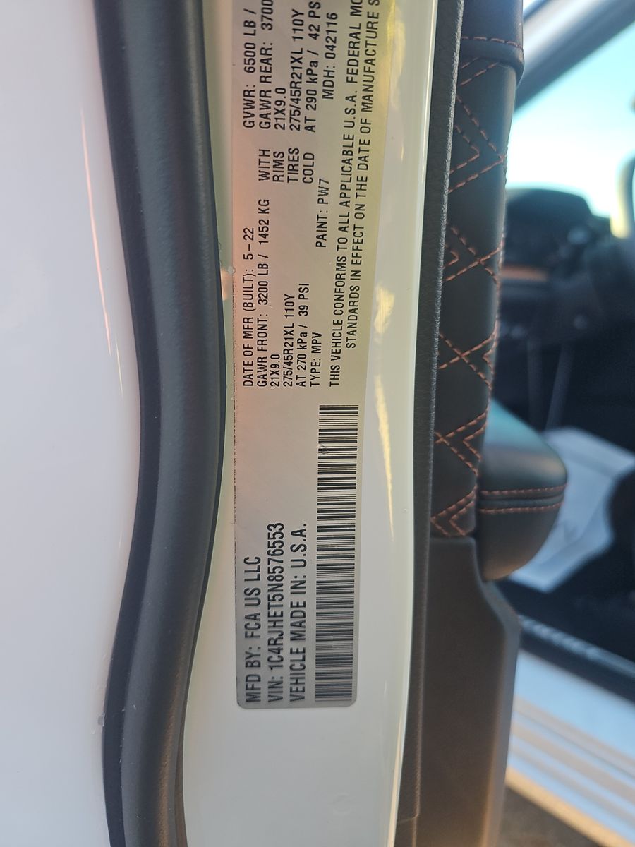 2022 Jeep Grand Cherokee Summit Reserve AWD