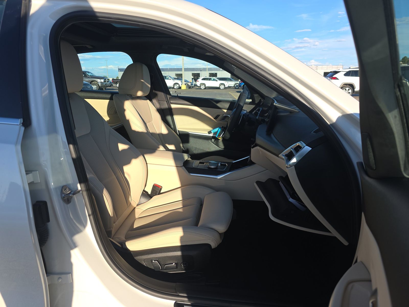 2025 BMW 3 Series 330i xDrive AWD