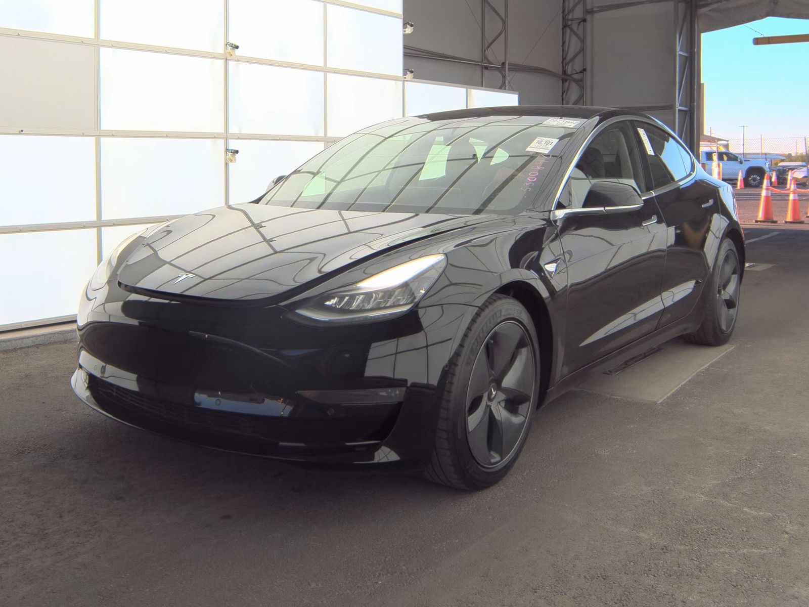 2019 Tesla Model 3 Standard Range FWD