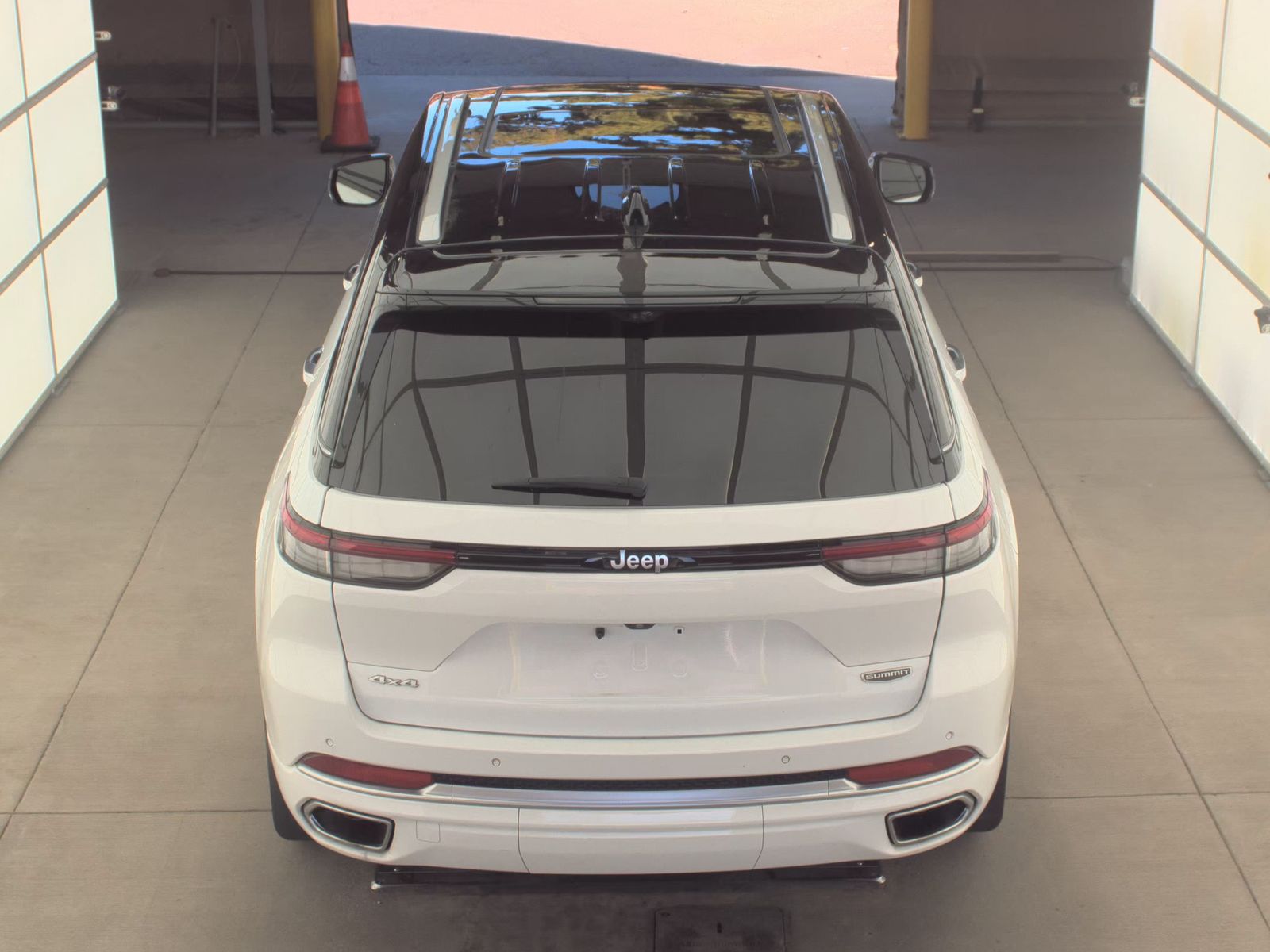 2022 Jeep Grand Cherokee Summit Reserve AWD