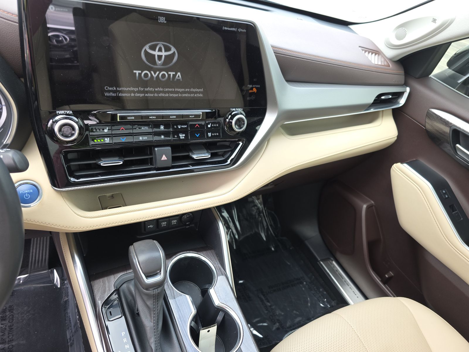 2021 Toyota Highlander Hybrid Platinum FWD