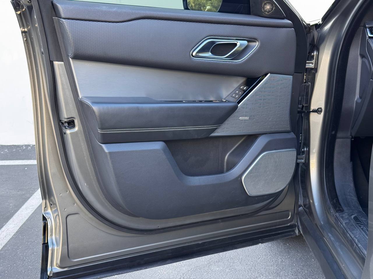 2019 Land Rover Range Rover Velar R-Dynamic SE AWD