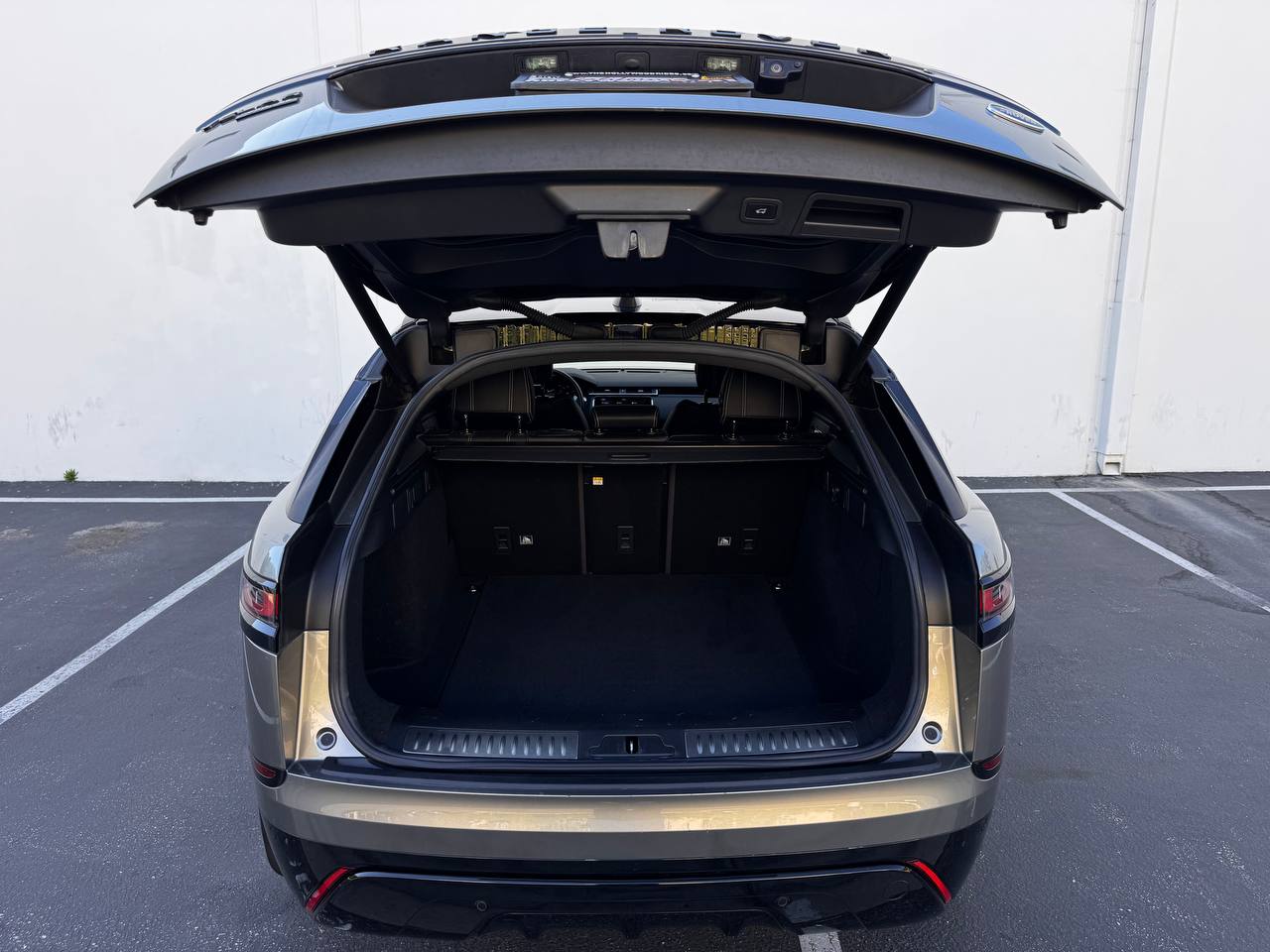2019 Land Rover Range Rover Velar R-Dynamic SE AWD