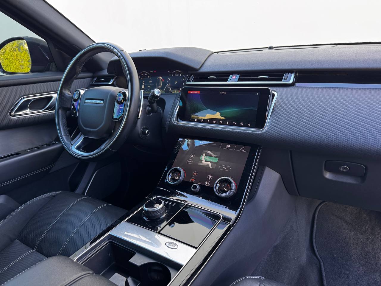 2019 Land Rover Range Rover Velar R-Dynamic SE AWD