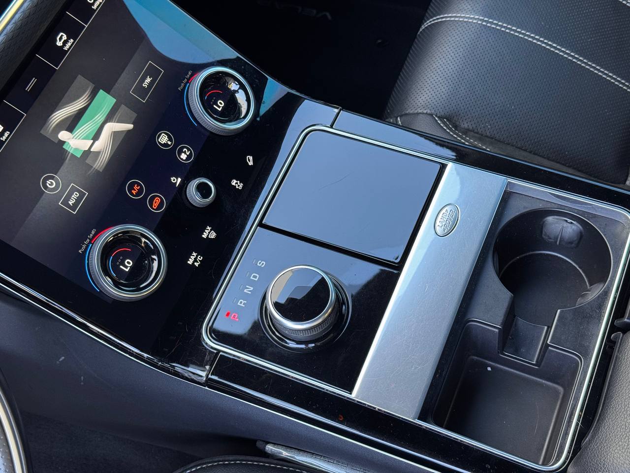 2019 Land Rover Range Rover Velar R-Dynamic SE AWD