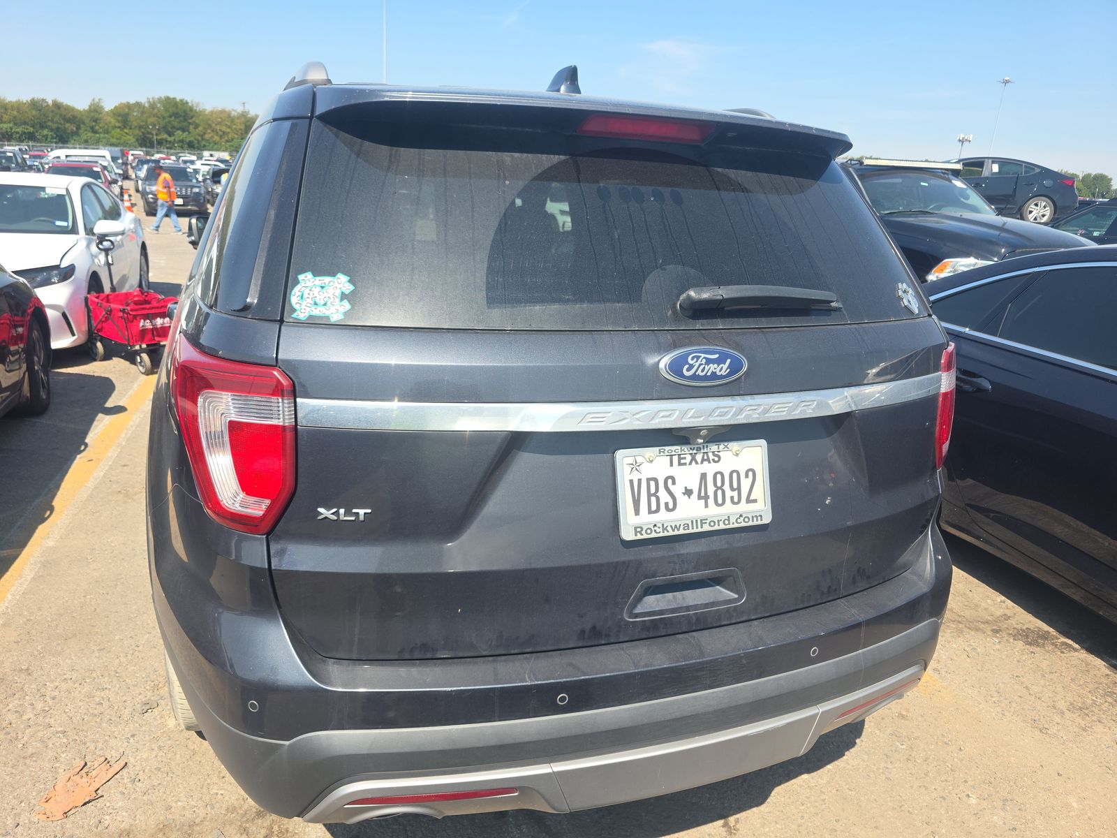2017 Ford Explorer XLT FWD