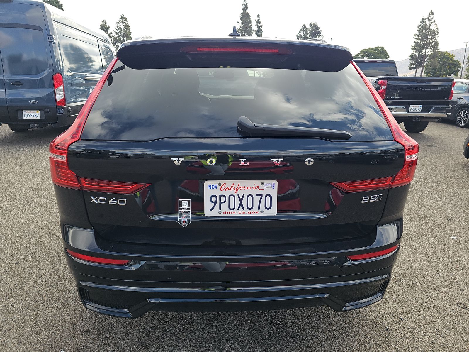 2025 Volvo XC60 B5 Plus AWD