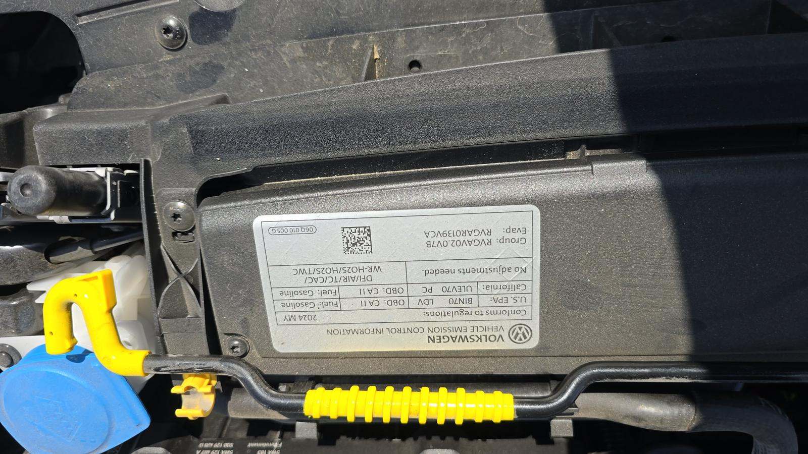 2024 Volkswagen Golf GTI 2.0T S FWD