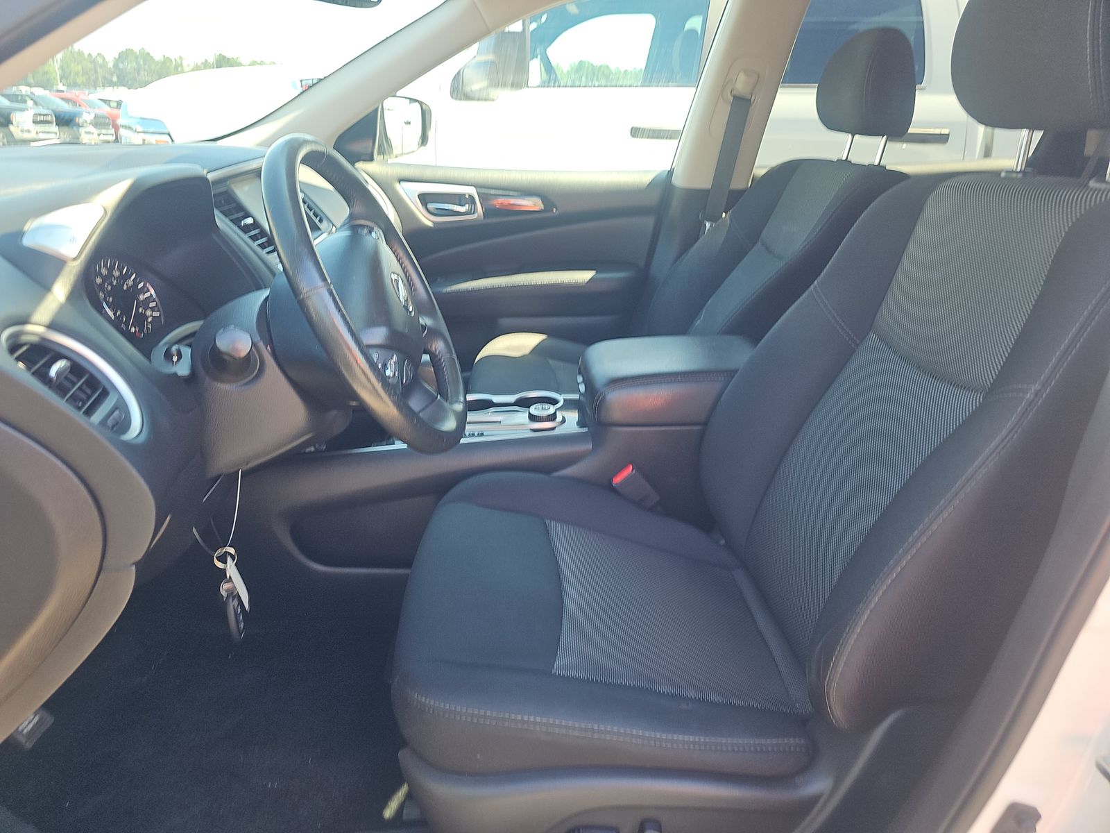 2019 Nissan Pathfinder SV AWD