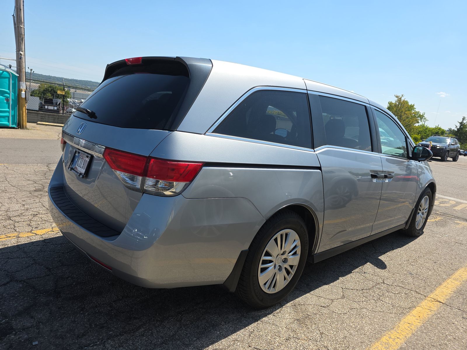 2016 Honda Odyssey LX FWD