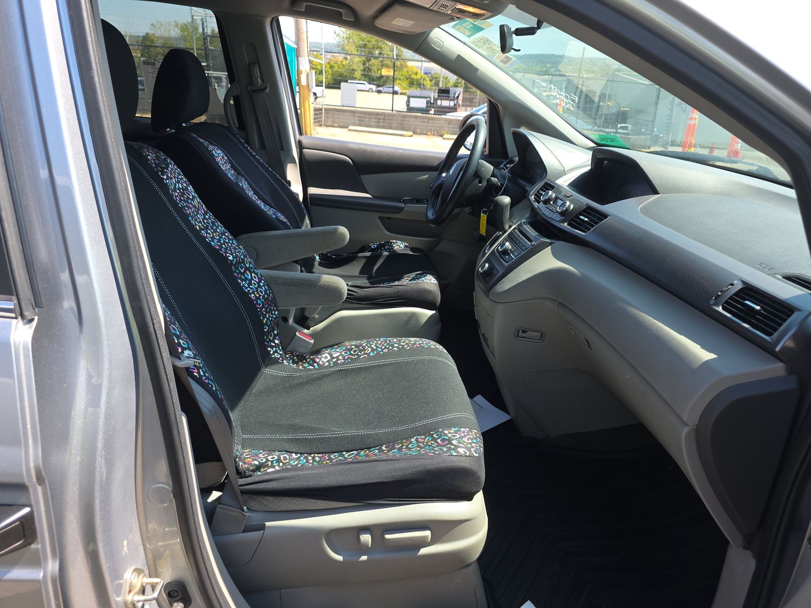 2016 Honda Odyssey LX FWD