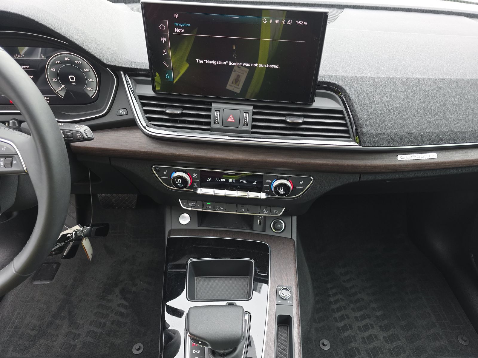 2024 Audi Q5 e Plug-In Hybrid S line Premium AWD