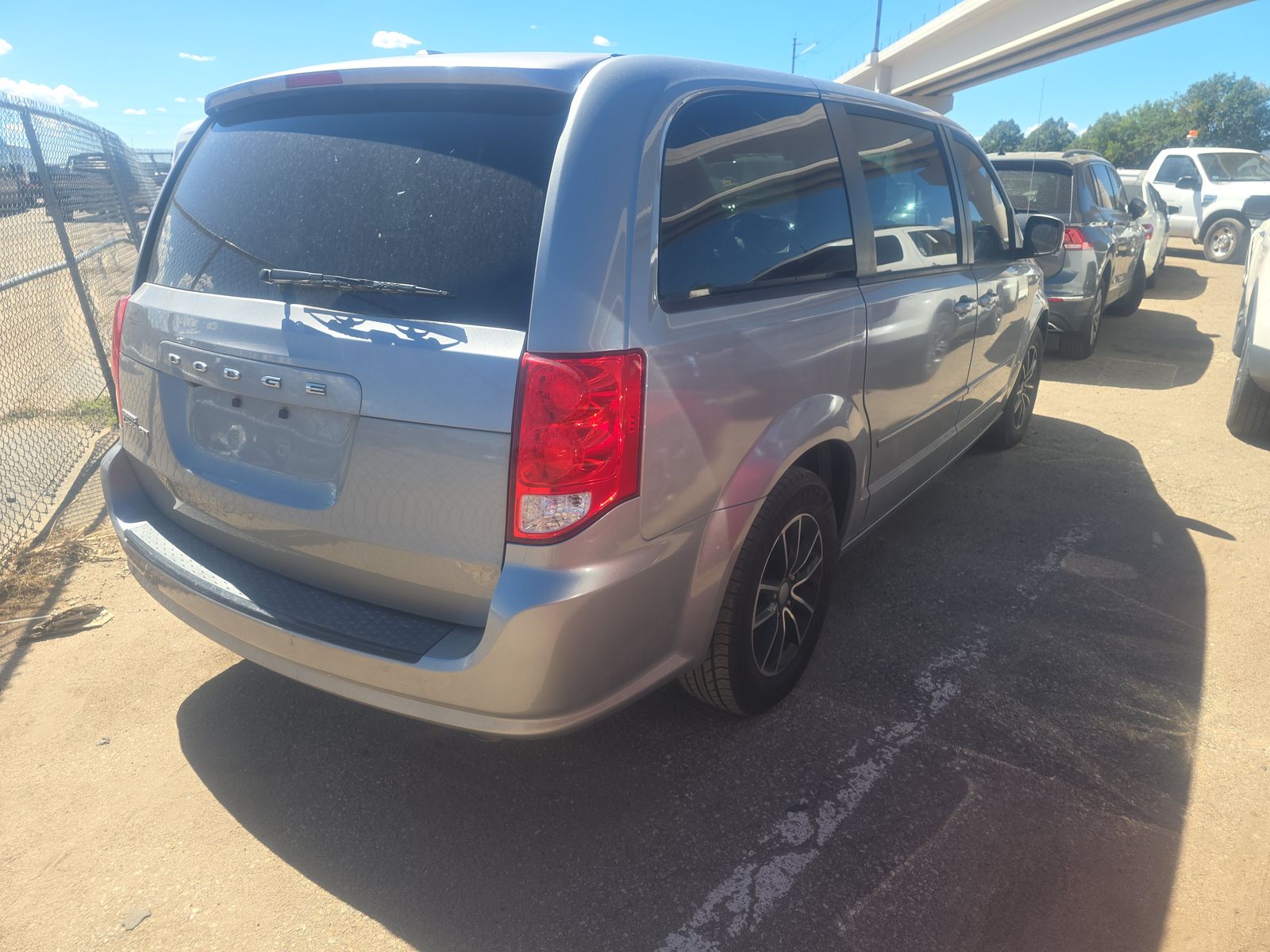 2015 Dodge Grand Caravan SXT FWD