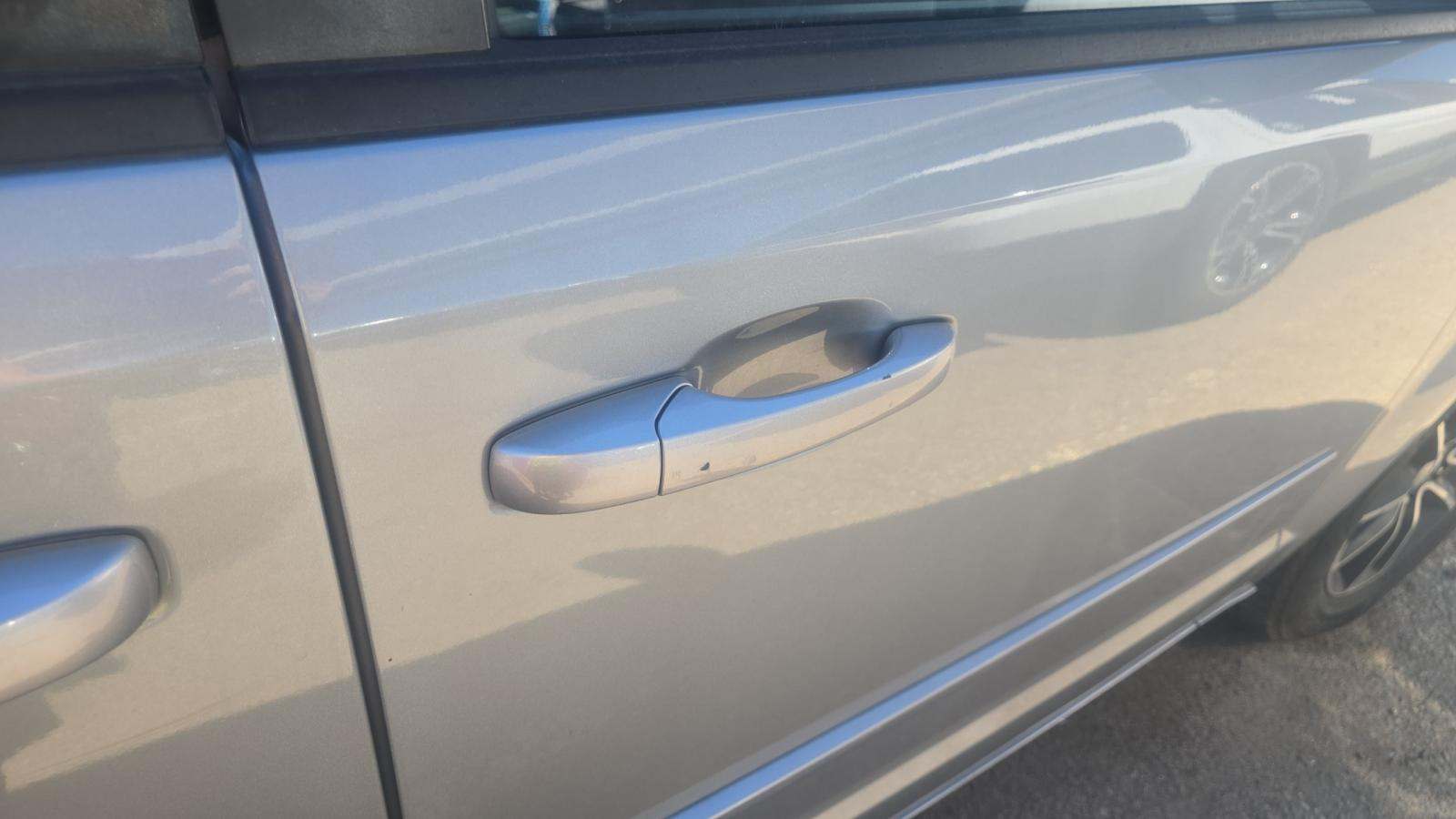 2015 Dodge Grand Caravan SXT FWD