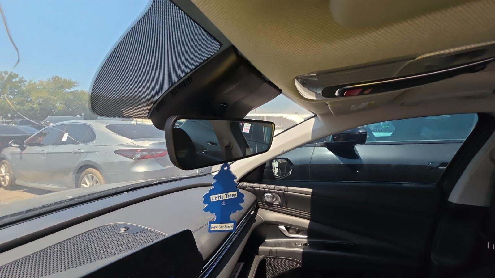 2025 Hyundai Elantra SEL Convenience FWD