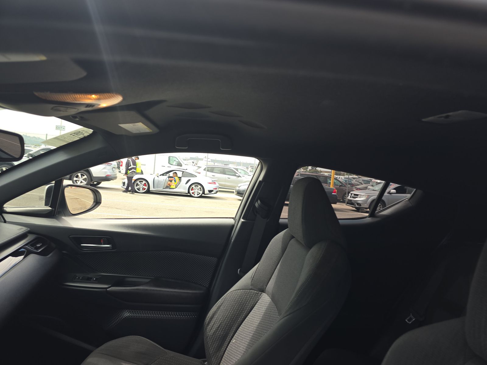 2018 Toyota C-HR XLE Premium FWD