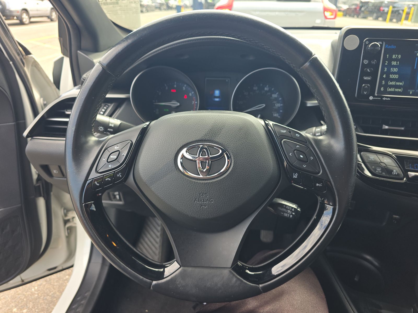 2018 Toyota C-HR XLE Premium FWD