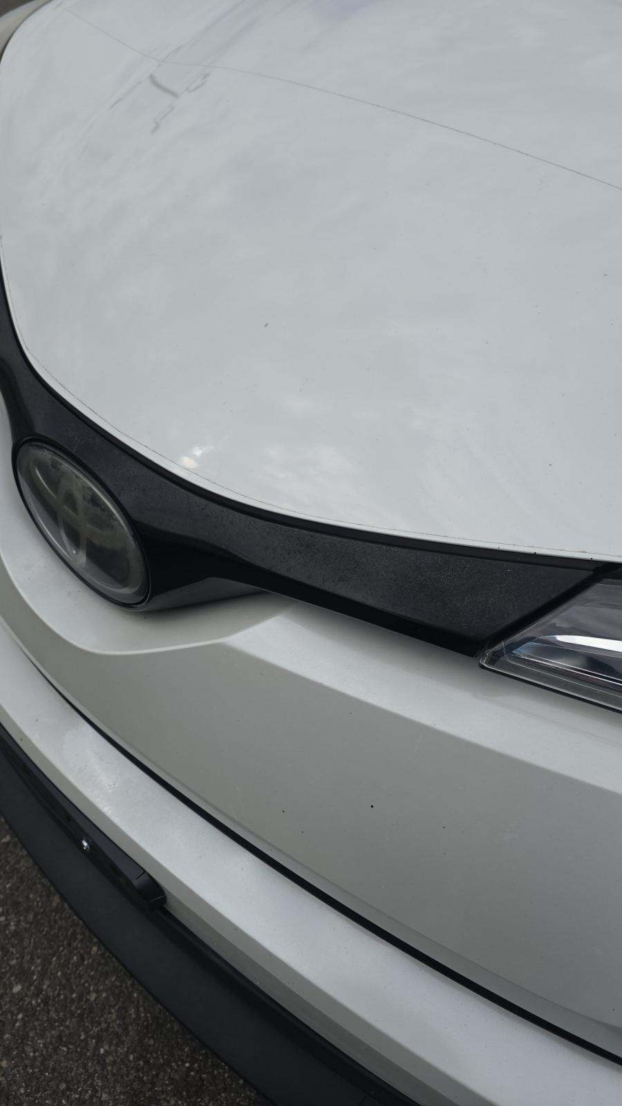 2018 Toyota C-HR XLE Premium FWD