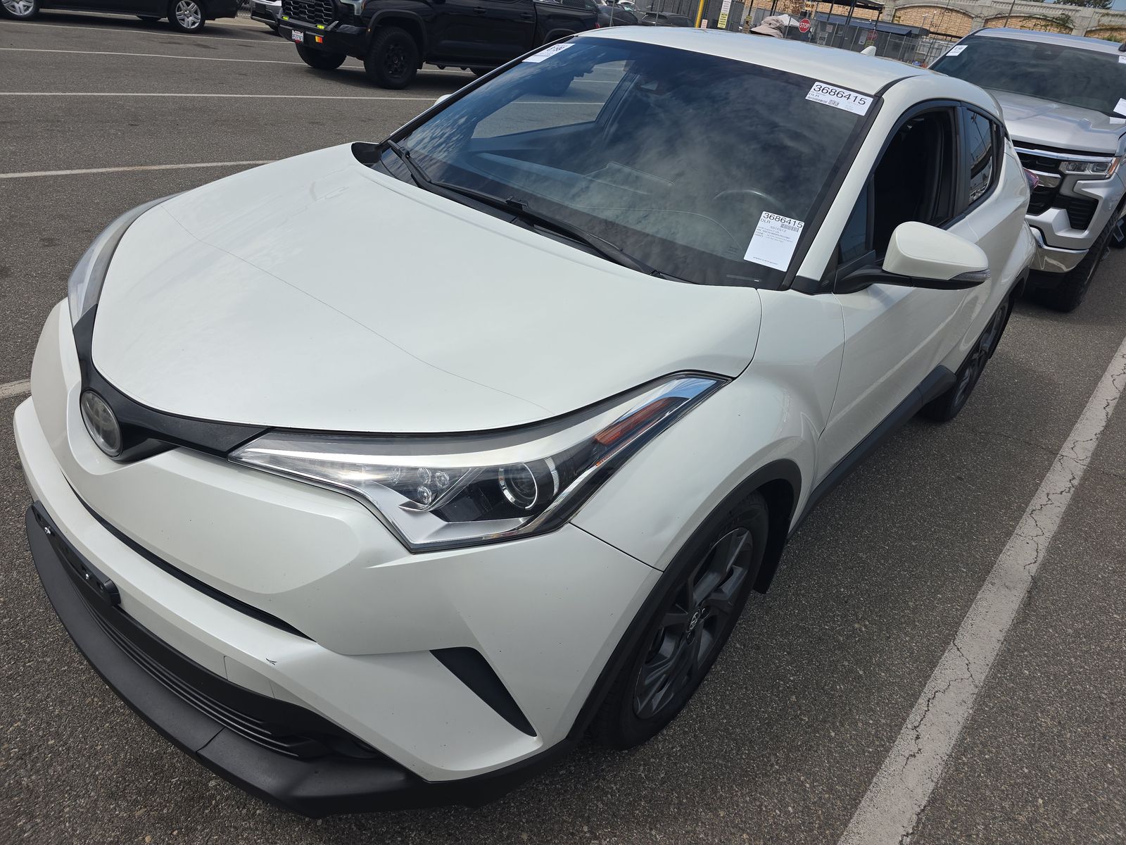 2018 Toyota C-HR XLE Premium FWD