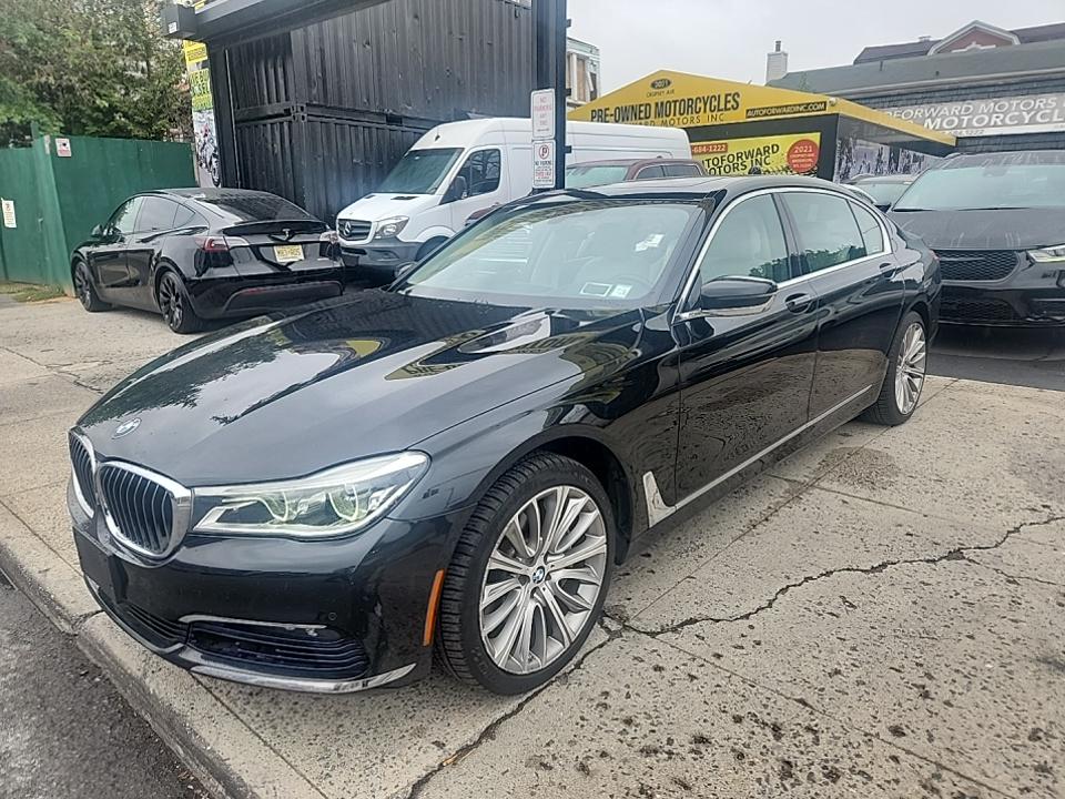 2016 BMW 7 Series 750i xDrive AWD