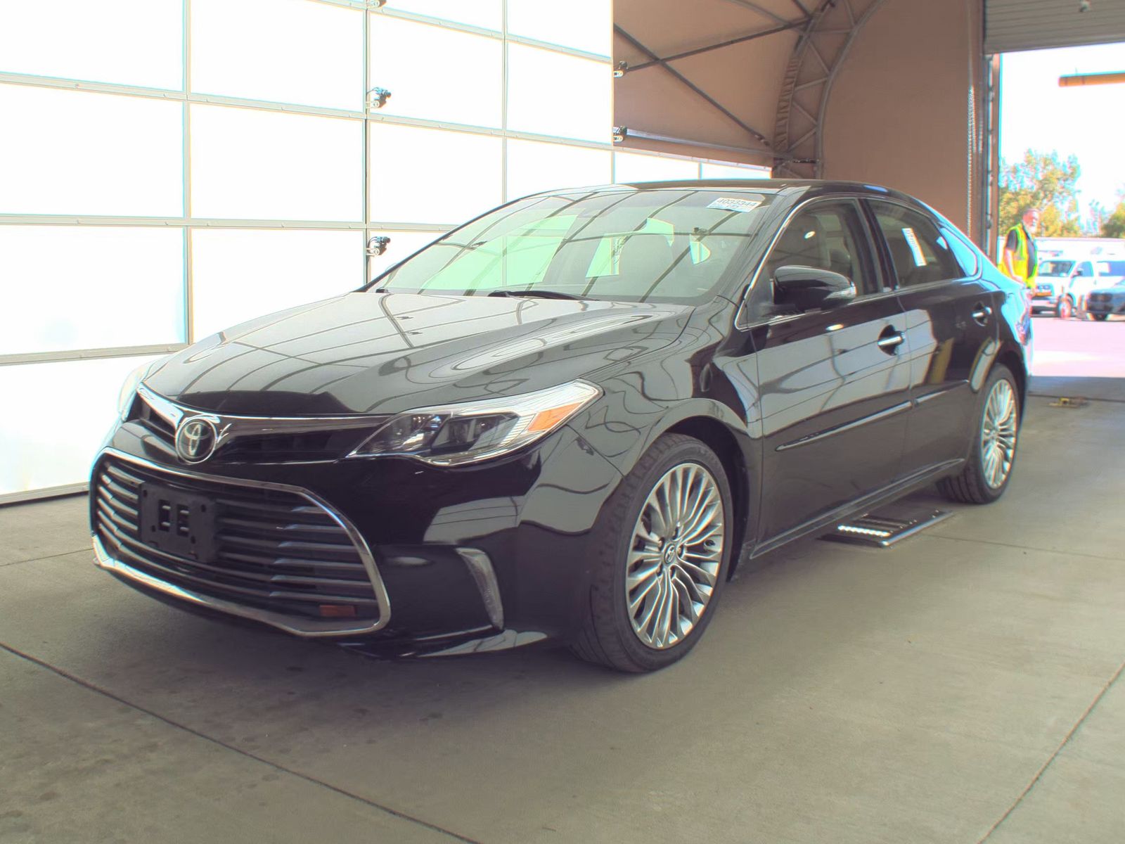 2018 Toyota Avalon Limited FWD