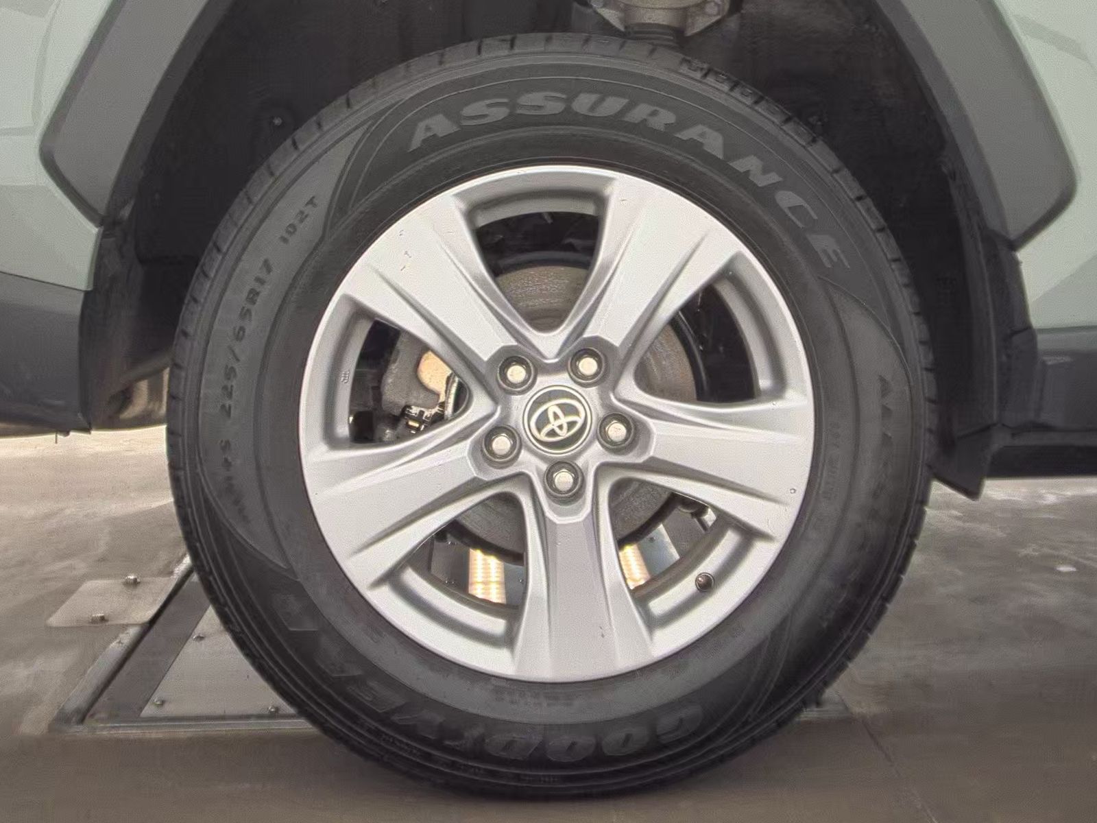 2022 Toyota RAV4 XLE AWD