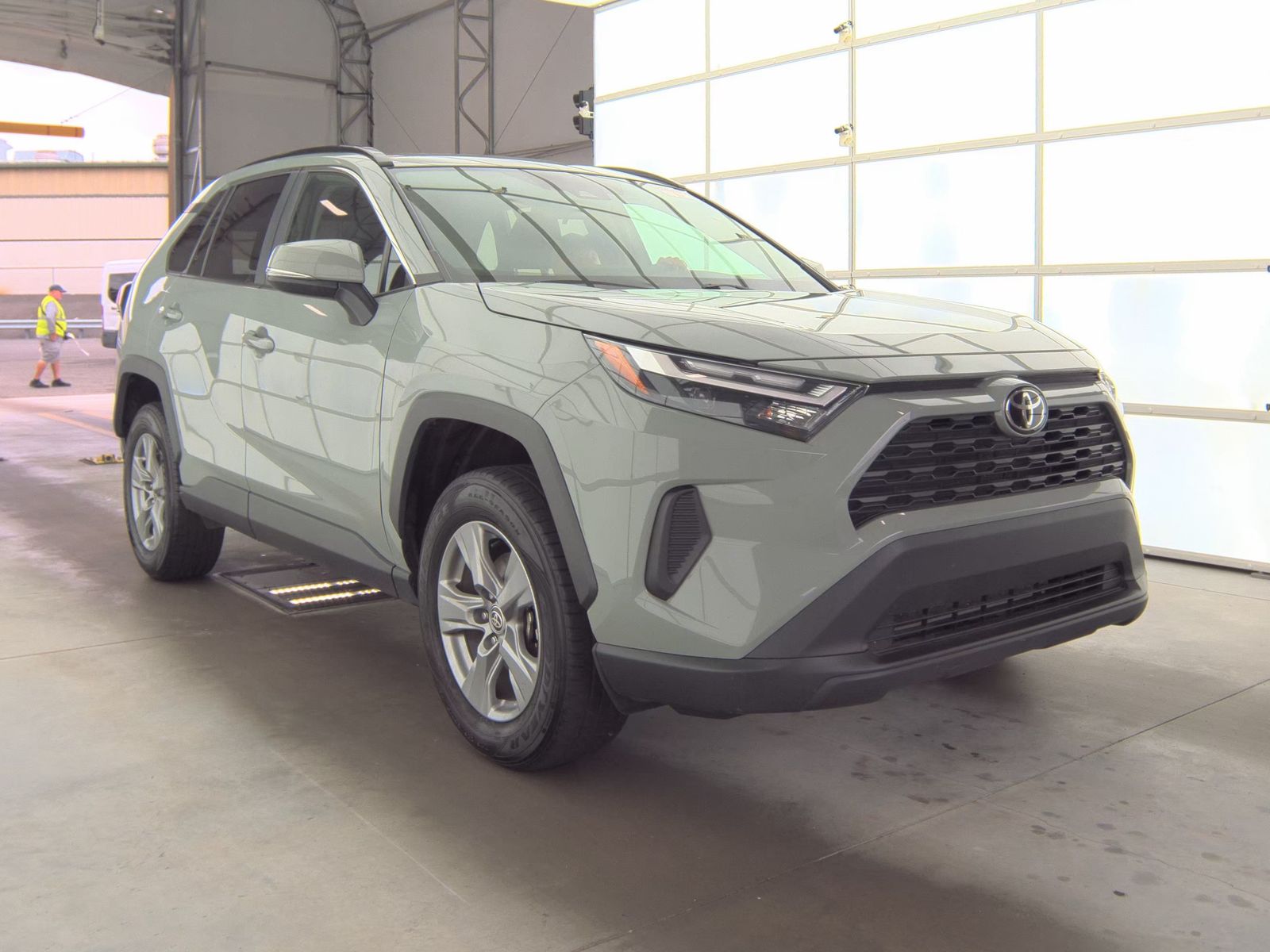 2022 Toyota RAV4 XLE AWD