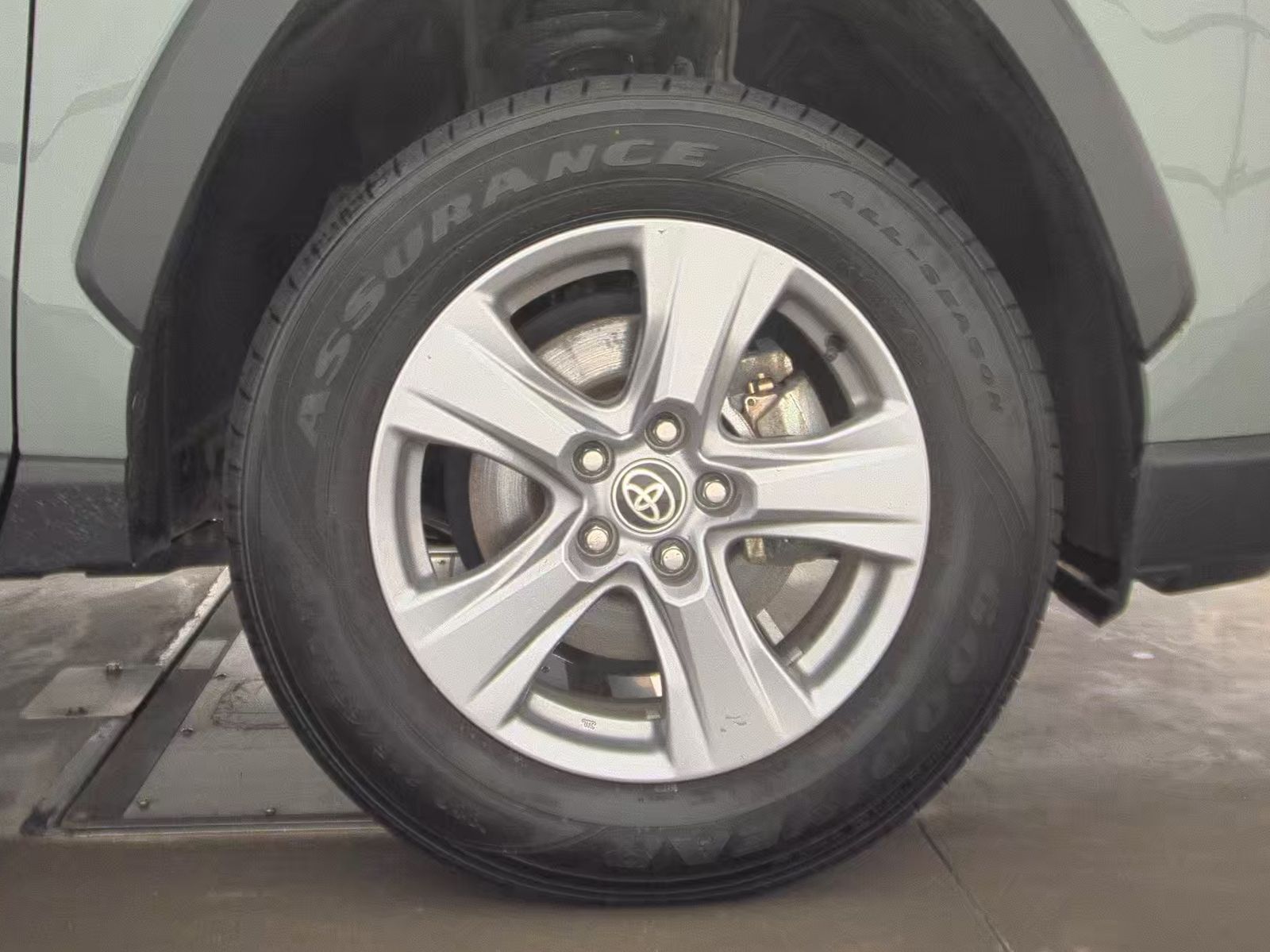 2022 Toyota RAV4 XLE AWD