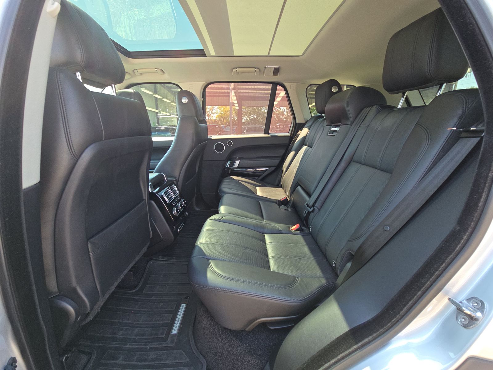 2015 Land Rover Range Rover Supercharged AWD