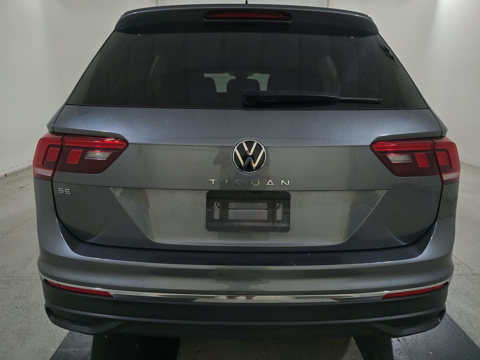 2024 Volkswagen Tiguan 2.0T SE FWD