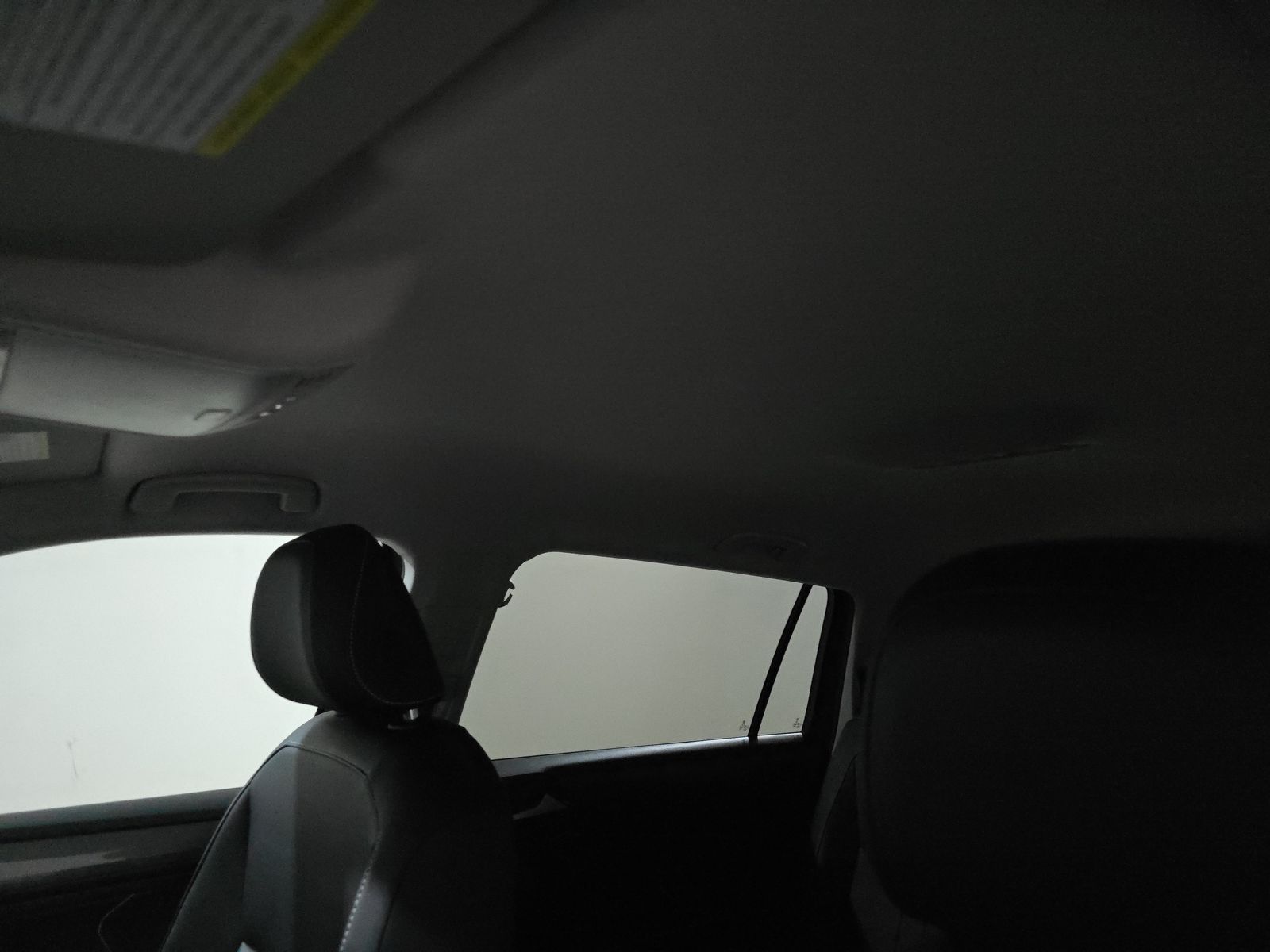 2024 Volkswagen Tiguan 2.0T SE FWD