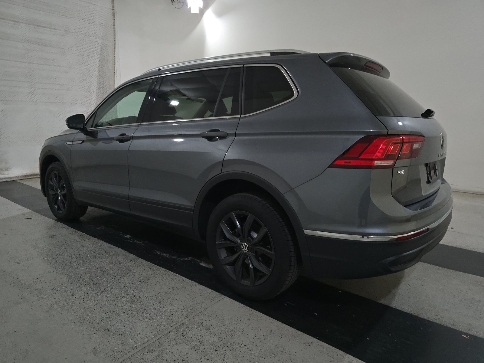 2024 Volkswagen Tiguan 2.0T SE FWD