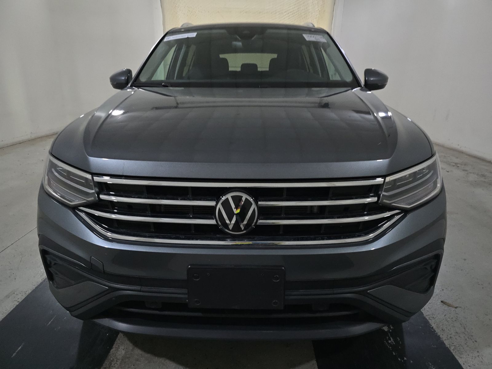 2024 Volkswagen Tiguan 2.0T SE FWD
