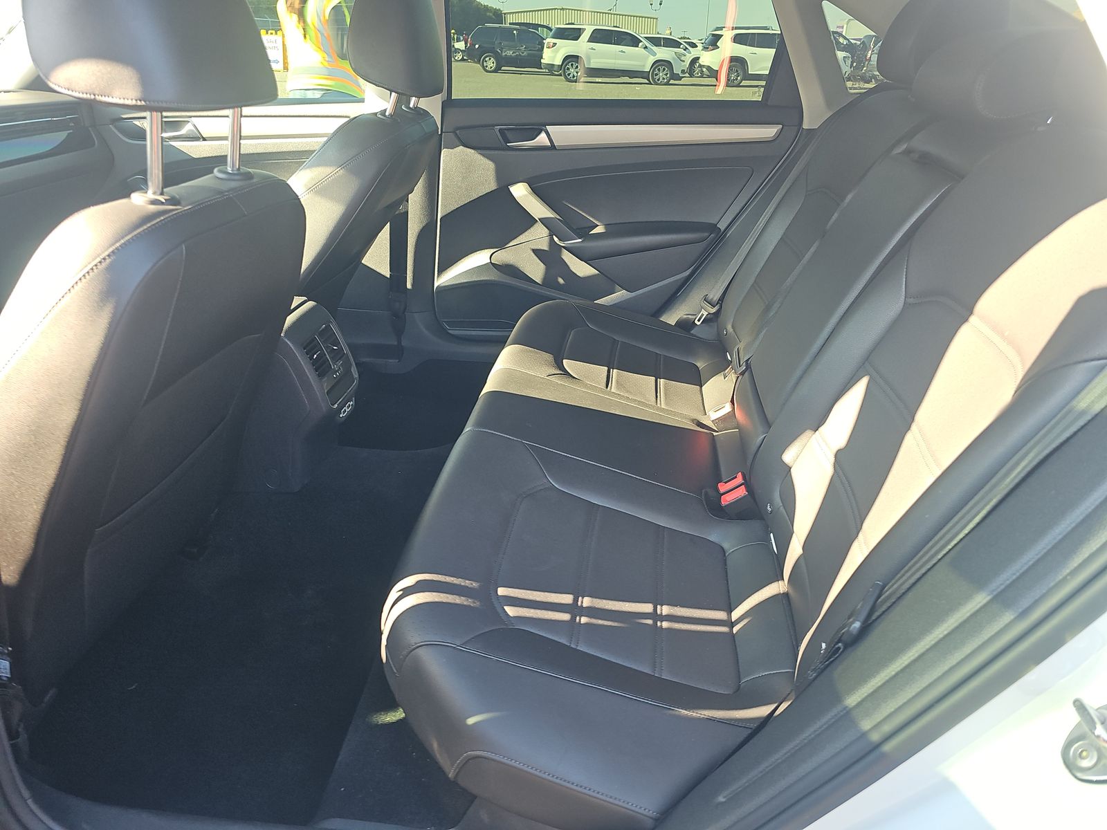 2020 Volkswagen Passat 2.0T SE FWD